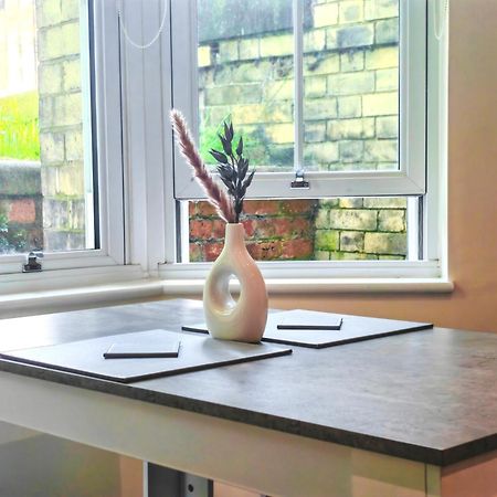 Appartamento 1 Bed Hideaway - Cosy Retreat York Esterno foto