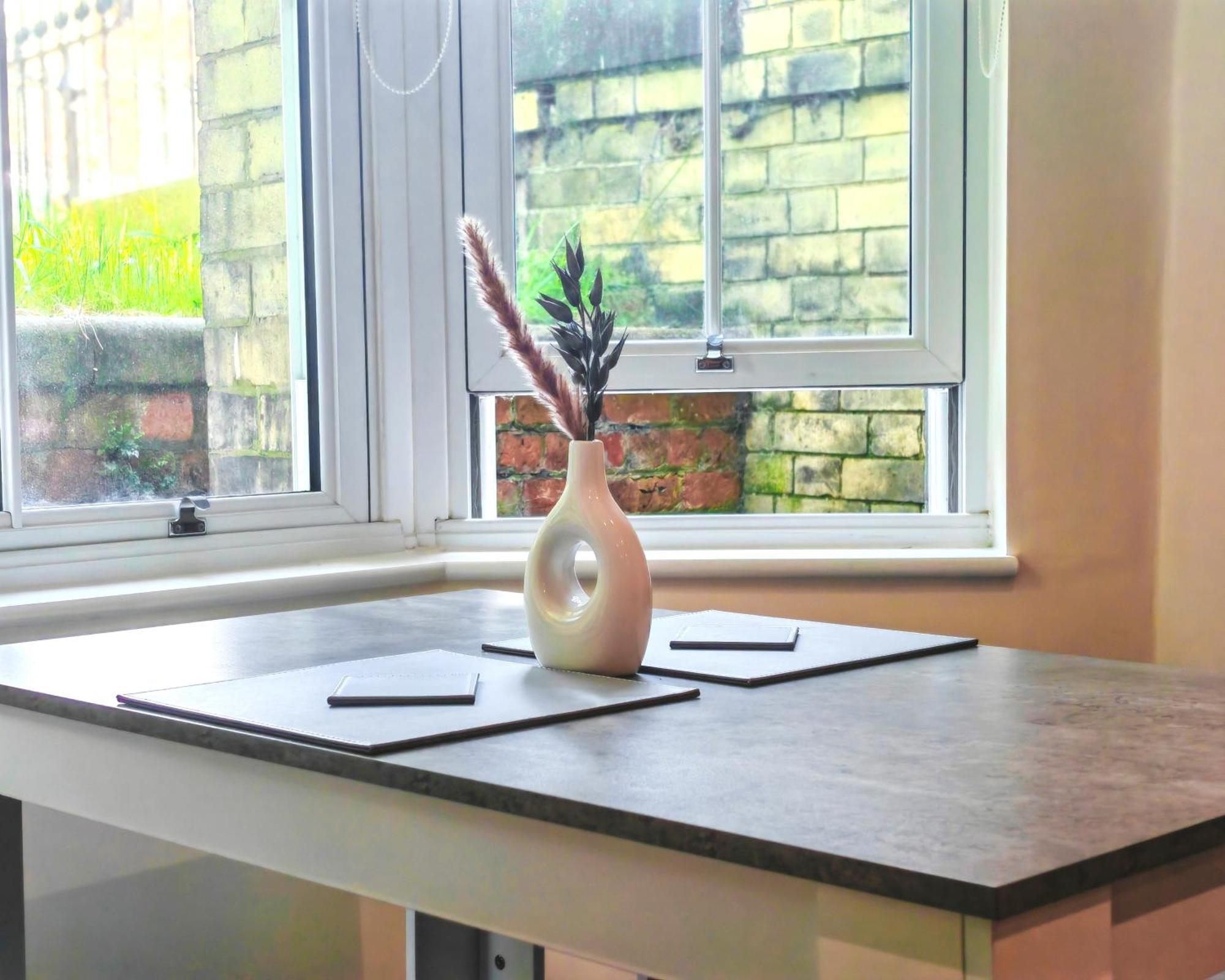 Appartamento 1 Bed Hideaway - Cosy Retreat York Esterno foto